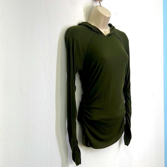 Free People - FP Movement Apollo Urban Army Green Perforated Hoodie Size Small - Picture 4 of 13